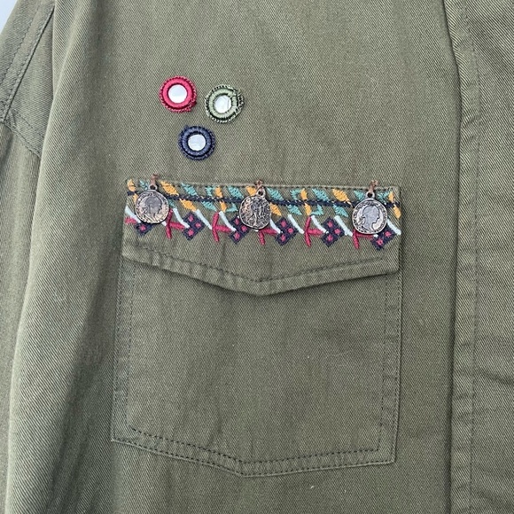 Beautiful Stories Button Up Shirt Womens Size XS Green Embellished Military - Picture 5 of 10